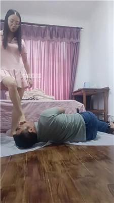 3l444oq4b1b.jpg