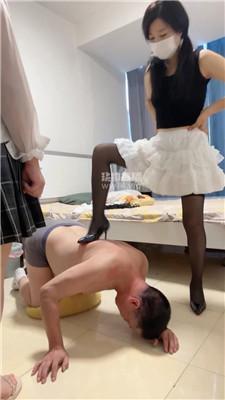 jsi5tmxhxiu.jpg