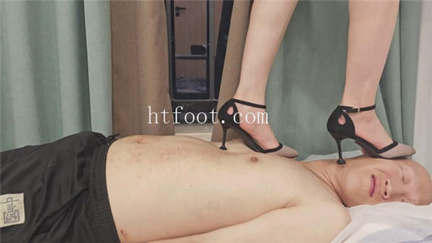 131212ahfr77s3laaysb3r.jpg