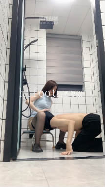 024854us8r8zge704h6o7a.jpg