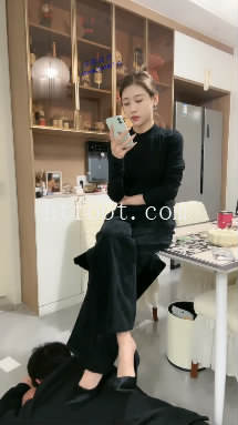 042010wt8c24q8lr67g166.jpg