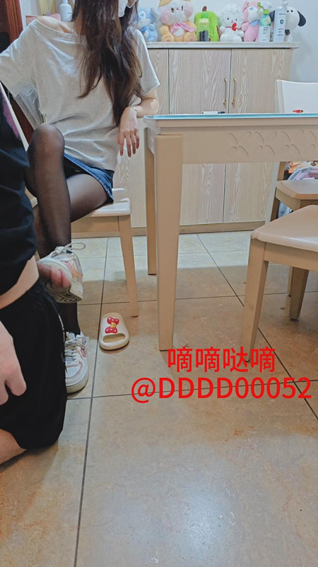 132702f6fzkzx61a010i10.jpg