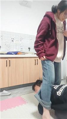 qyxgdr4g030.jpg