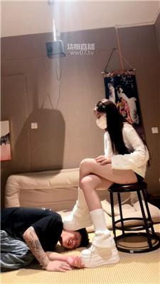 nprlitxkoq2.jpg