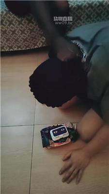 gmpvurp5s1o.jpg