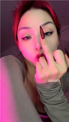 0h01wruocfg.jpg