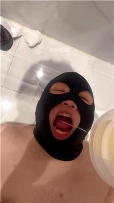 zsqwu2grcbj.jpg
