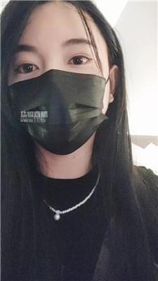 llyi40dqlun.jpg