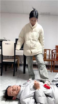 suj0tc2d3s1.jpg