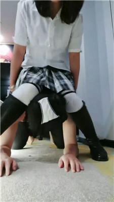 gujvr2wlqs3.jpg