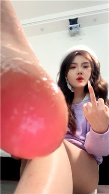 r0nlvnfqotx.jpg