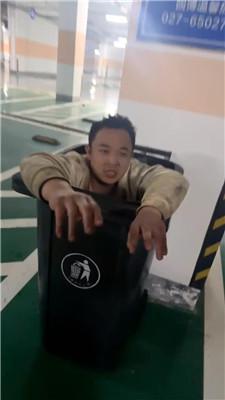 vrjhyqvkvxd.jpg