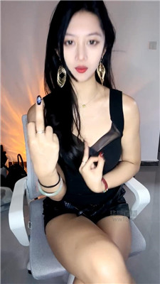 hnysr0zdr32.jpg