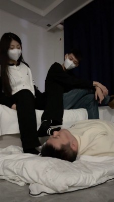 hmmbg24er1t.jpg