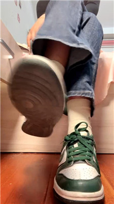 yqbxw0kcpcx.jpg