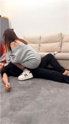 fi0f4433doh.jpg