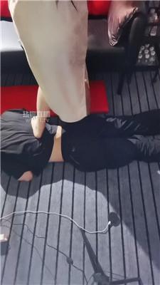 wmyr0nzmpdj.jpg