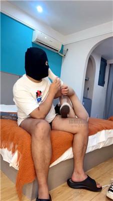 ew1ksfw2rr0.jpg