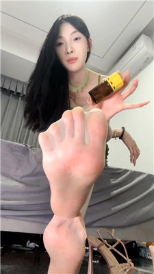e1c05mwaaex.jpg