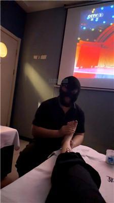 z3ep0itcrd2.jpg