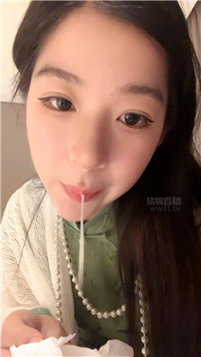 vvqoypfp30g.jpg