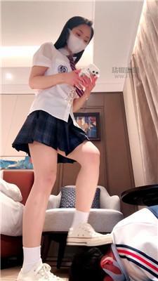 ku5ab0ap5px.jpg