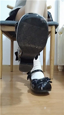 zgjixda4cxt.jpg