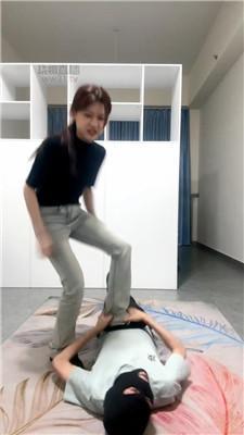 kvwm2hdzwf1.jpg
