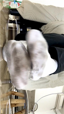 tn1lmxb1uld.jpg