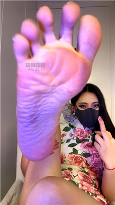 b0oozh43vv1.jpg