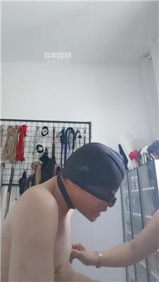 5gz42mvxw2d.jpg