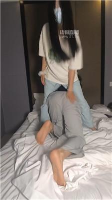 hr3jcu1oe42.jpg