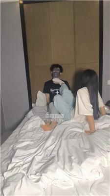 ctozlr3w3v5.jpg