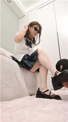 gvsnp2343y5.jpg