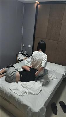 lhy3rkuxak5.jpg