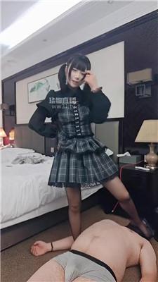 f215vktwqxc.jpg
