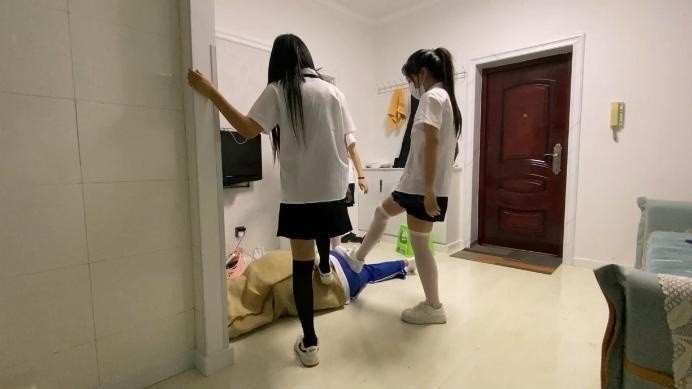 yhhhqyxj0m0.jpg