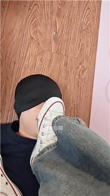hizneysw0x1.jpg