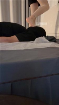 【调教视频】【小桌子】坐脸窒息-骑马滴蜡 JS250806-38