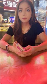 【调教视频】【素人抽水机】路人小妹妹白袜玩虐 bf53867