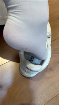 【第一视角】【六六】小白鞋炸    260528-9