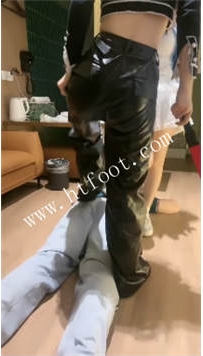 TL45266 南纯熙】两姐妹帮小胖子健身65分钟