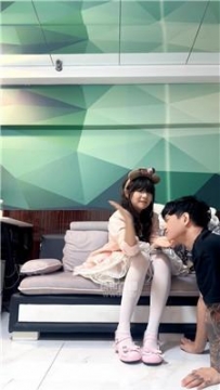 【调教视频】【小雨】可爱小主白丝踩虐 JS251119-4