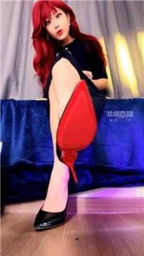 【第一视角】【久野】高跟裸足浓痰中指    251227-8