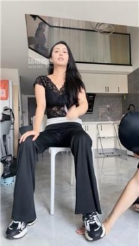 【调教视频】【狗哥】约会逛街一天鞋袜羞辱 bf55938