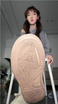 【第一视角】【千千】肉丝白袜香水寸炸    251030-15