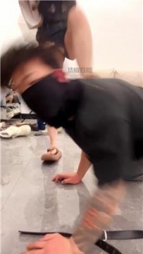 【调教视频】【半心半伤】清纯学妹在线调教男m JS260211-21