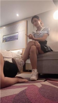 【调教视频】【素人挖掘机】校花女神素人调教 JS251022-11