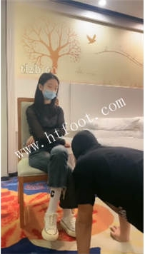 TL42164 小雅】纯情奶狗圣水泡面36分钟