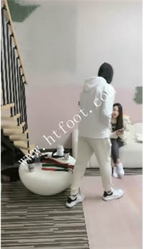 TL44952 北京-Lel’S（乐乐s）】第二部81分钟